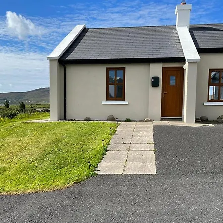 Dom wakacyjny Village No 11 By Trident Homes